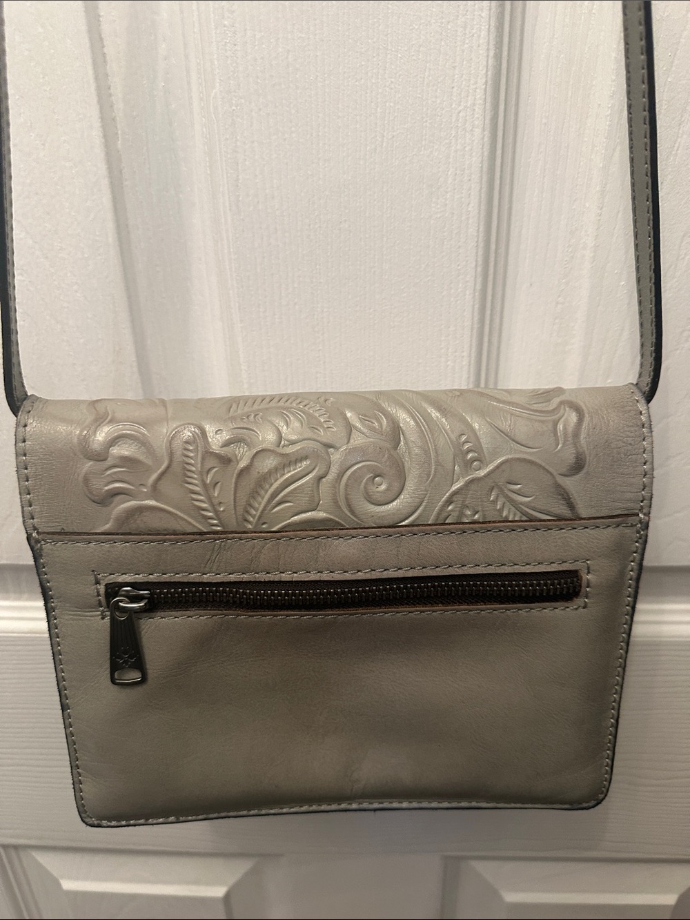 Patricia Nash Embossed Leather Crossbody in Gray - Picture 4 of 9